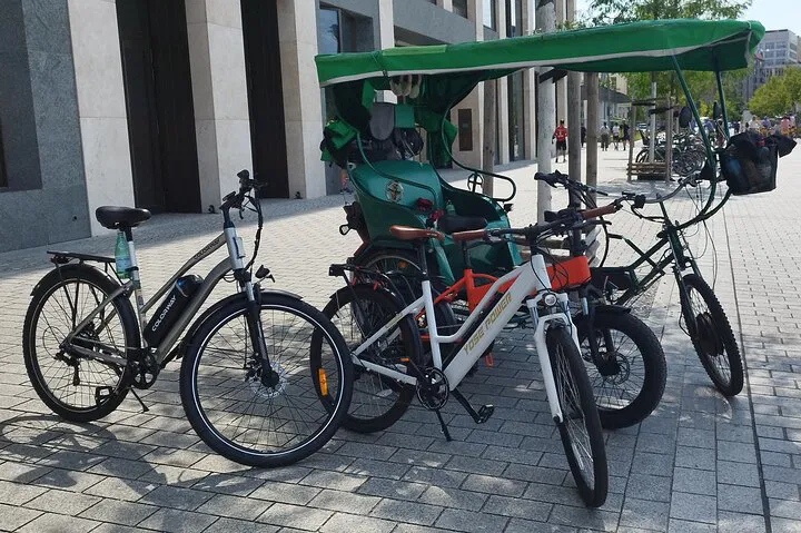 Berlin Rickshaw Tour: Uncover Hidden Gems at a Leisurely Pace