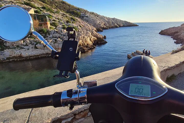 Marseille E-Motorbike Tour: Explore the City with Electric Freedom!