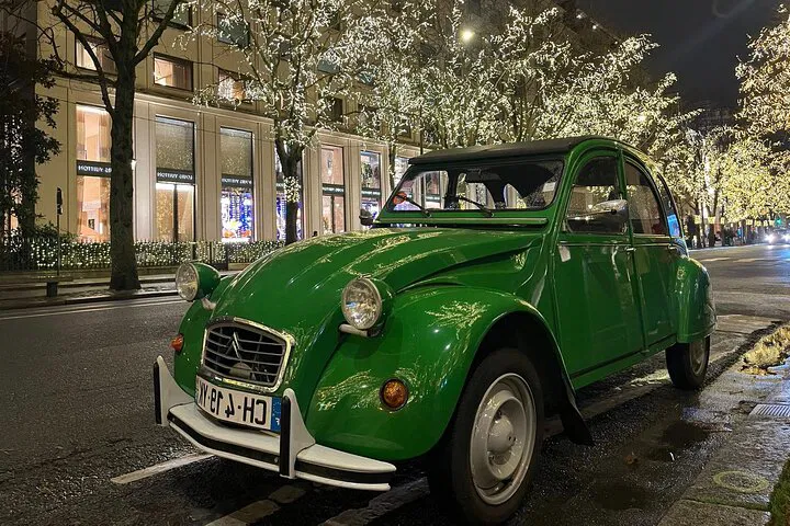 Paris Christmas Lights Tour: A Magical Citroën 2CV Adventure