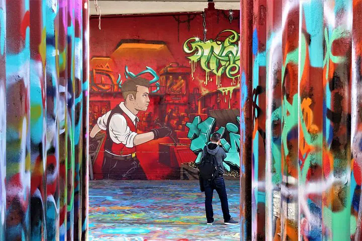 Paris Street Art Bike Tour: Open-Air Museum