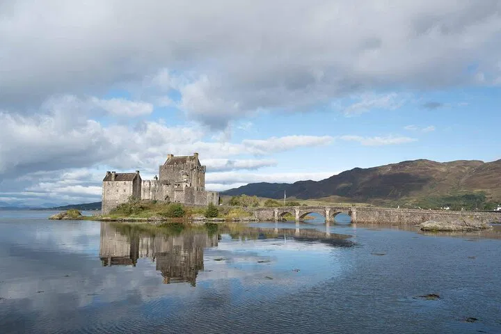Discover Scotland Your Way: Bespoke Private Tours Await!