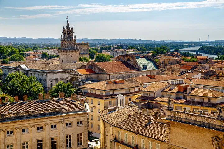 Arles: 60-Minute Local's Walking Tour