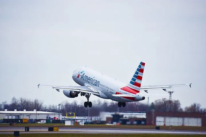 Stress-Free Niagara Falls to Buffalo Airport Private Transfer