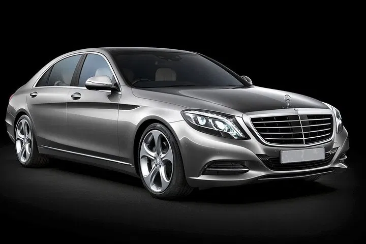 Stress-Free Turin Transfers: Private Airport & City Rides