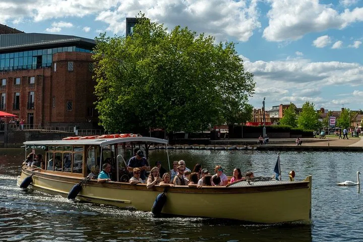 Stratford River Cruise & Audio Tour