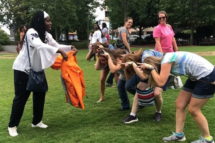Philadelphia Scavenger Hunt: Explore the City with Wacky Challenges!