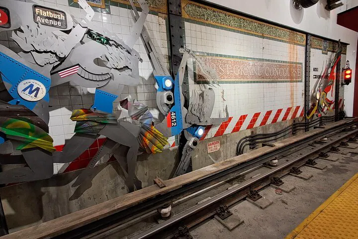 Berlin LGBTQIA+ History & Street Art: Free Map!