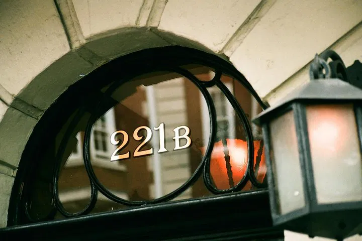 Sherlock Holmes Tour: Uncover Conan Doyle's London