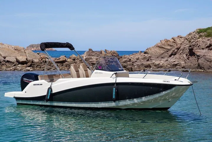 Côte d'Azur Private Boat Cruise: Swim & Explore!