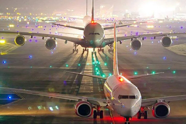Stress-Free Belfast to Dublin Airport Transfer: Luxury & Comfort Await!