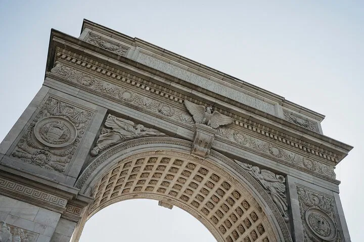 Greenwich Village: Lights, Camera, Celebrities! A Star-Studded Walking Tour