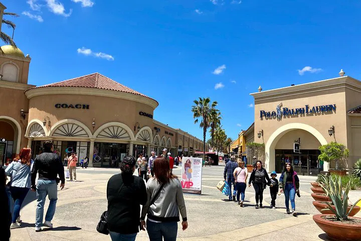 Luxury Shopping Getaway: Private Tour to Las Americas Outlets from San Diego