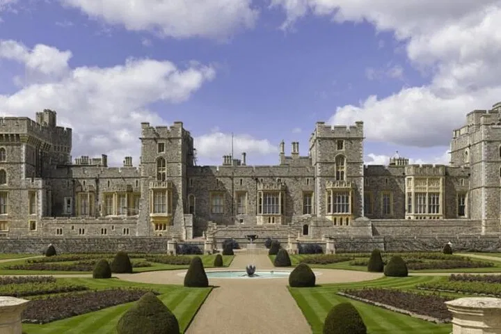 Windsor Castle Day Trip from London by Train
