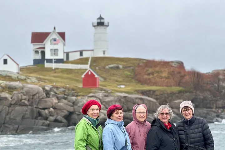 Maine Coastal Gems: A Luxurious Private Day Trip