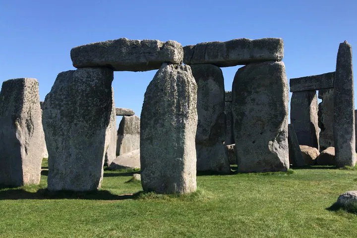 Uncover Ancient Wonders: Salisbury, Stonehenge & Bath Private Tour