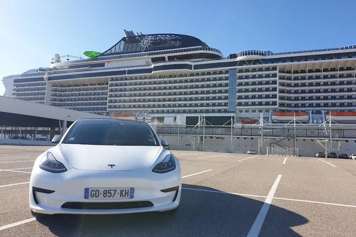 Stress-Free Transfer: Marseille Airport to Cassis/La Ciotat in Style!