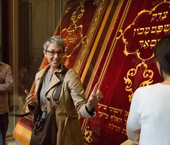Uncover Berlin's Jewish Heritage: A Journey Through History & Remembrance