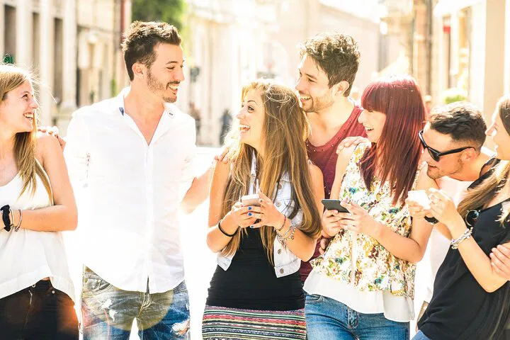 Unleash London's Secrets: The Ultimate e-Scavenger Hunt Adventure!