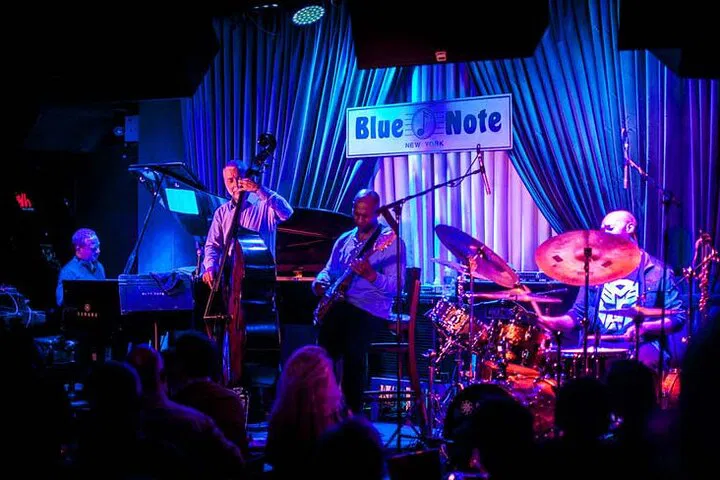 Experience NYC Jazz: Blue Note Night & West Village Stroll (Japanese Tour)