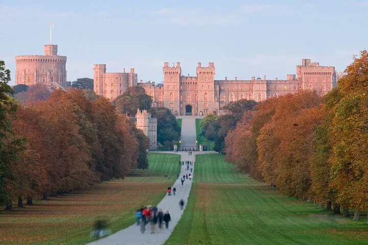 Windsor Castle: Skip-the-Line Royal Journey Ticket