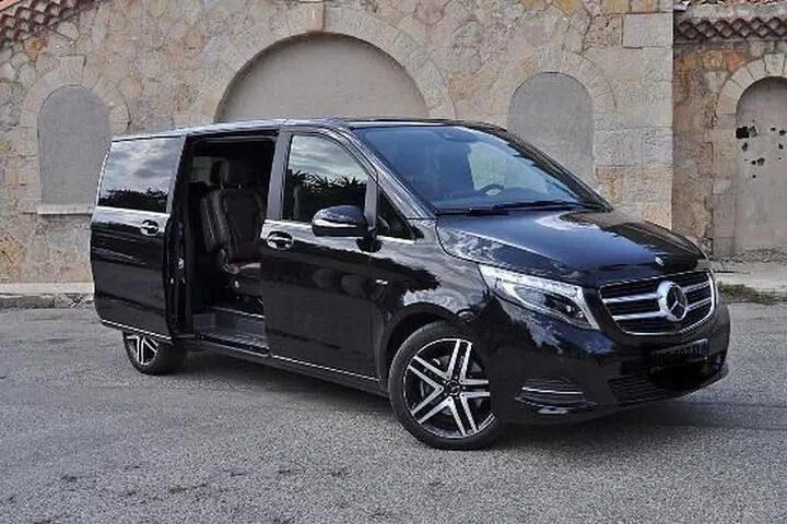 Côte d'Azur Airport Private Transfer: VIP Door-to-Door Service in Nice