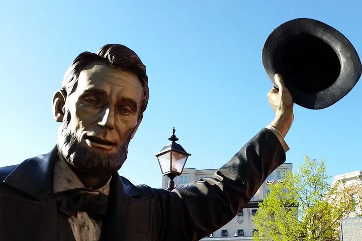 Journey Through History: Gettysburg National Military Park 1-Day Tour