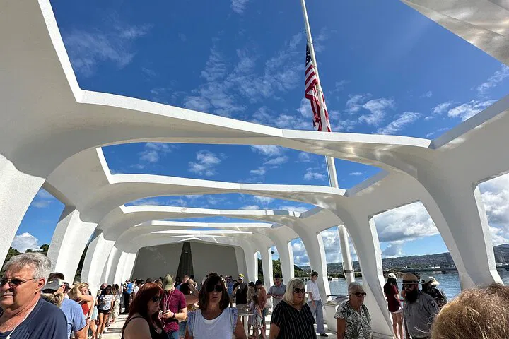 Pearl Harbor & USS Arizona: Small Group Tour