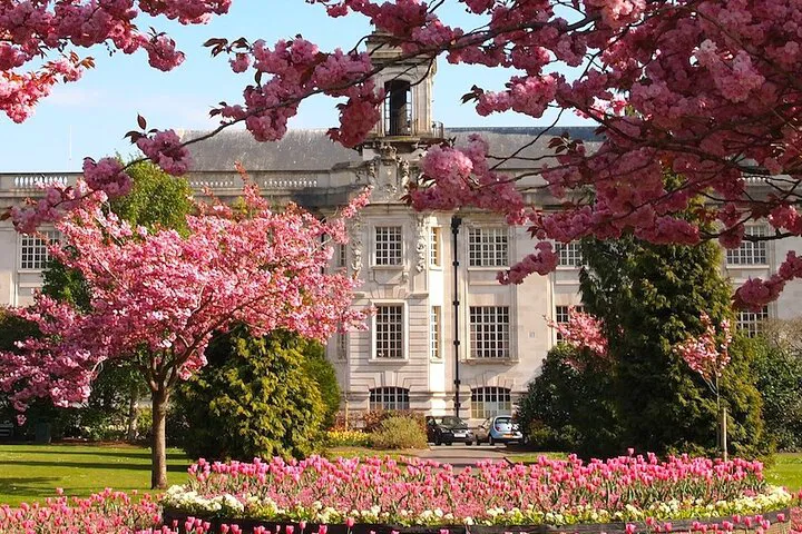 Discover Cardiff's Grandeur: A Self-Guided Civic Centre Audio Adventure