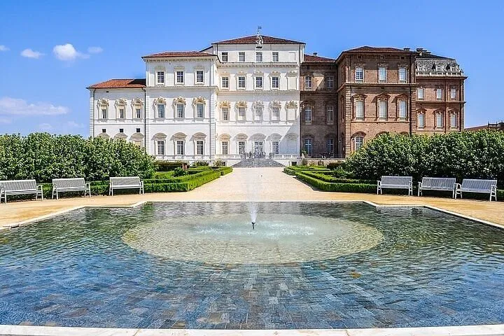 Discover Royal Grandeur: Venaria & Rivoli Castle Private Tour