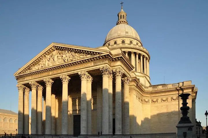 Uncover Paris's Literary & Historic Heart: A Latin Quarter Walking Tour