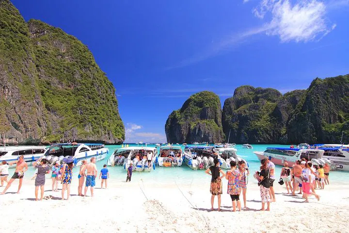 Island Hopping Adventure: Phi Phi & Khai Islands Speedboat Tour