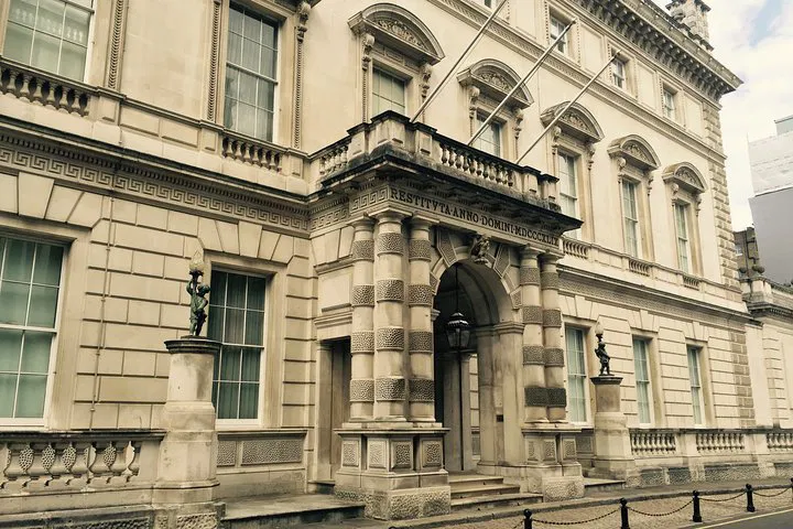 Step Back in Time: Downton Abbey's London Awaits!