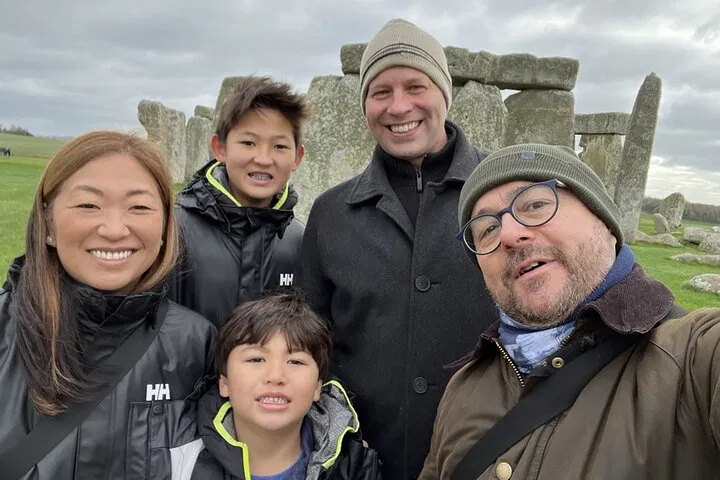 Windsor & Stonehenge: Private Chauffeur Tour from London