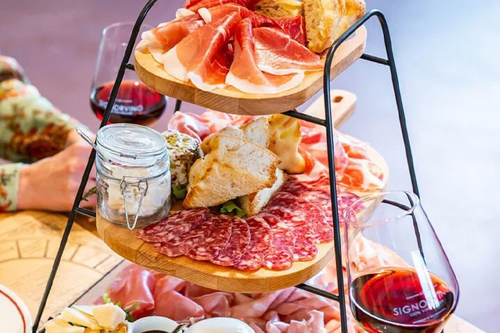 Milan's Marvels: Duomo, Rooftop, Wine & Culinary Delights!