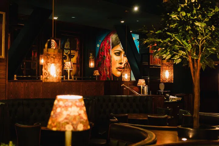Birmingham's Culinary Canal Adventure: A Self-Guided Foodie Paradise