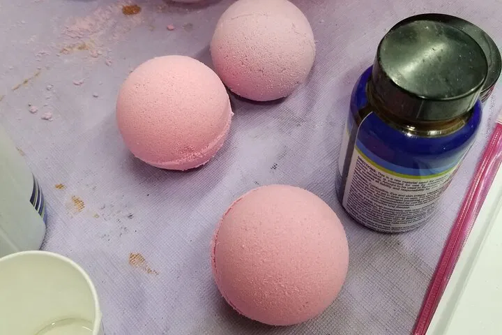 Unleash Your Creativity: Bath Bomb Making Class in Belize!