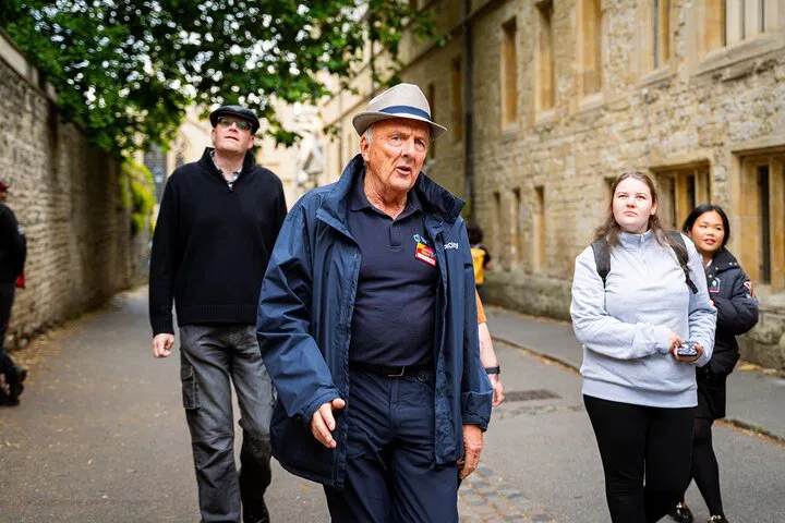 Oxford's Historic Pubs: Guided Walking Tour & Sightseeing!