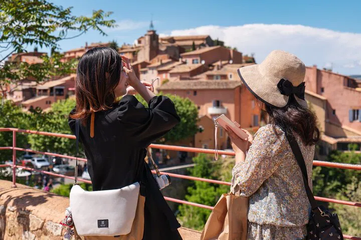 Provence Day Trip: See Top Sites in One Day!