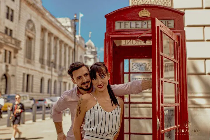 Capture London's Charm: A Personalized Westminster Photo Shoot