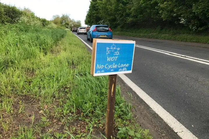 Laugh Your Way Through Winchester's Cycling Chaos: The Adrenaline Comedy Bike Tour!
