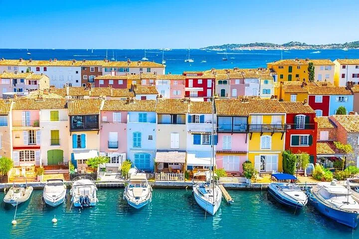 Unveiling Provence: A Luxurious Village & Wine Tour from St Tropez