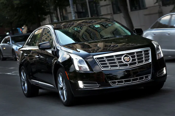 Stress-Free San Diego Airport Transfer: Arrive in Style