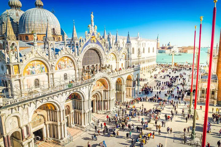 Stress-Free Genoa-Milan Transfer: Private Ride with Local Insights