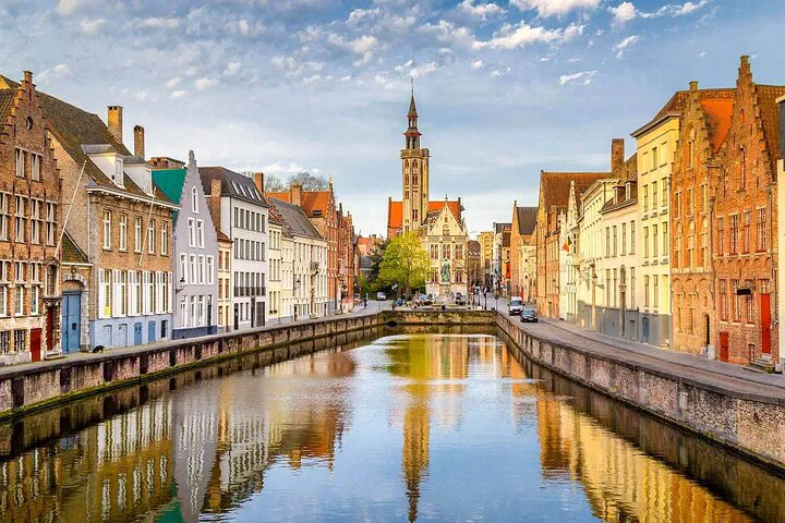 Bruges Beckons: A Fairytale Day Trip from Paris