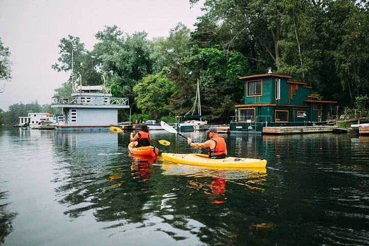 Toronto Islands Kayak Eco-Tour: Hidden Gems & Wildlife