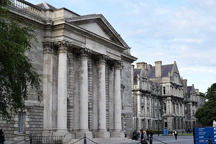 Uncover Dublin's Charms: A Historic Walking Adventure