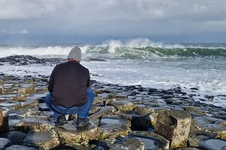 Uncover Giants Causeway: A Mythical Irish Adventure Awaits!