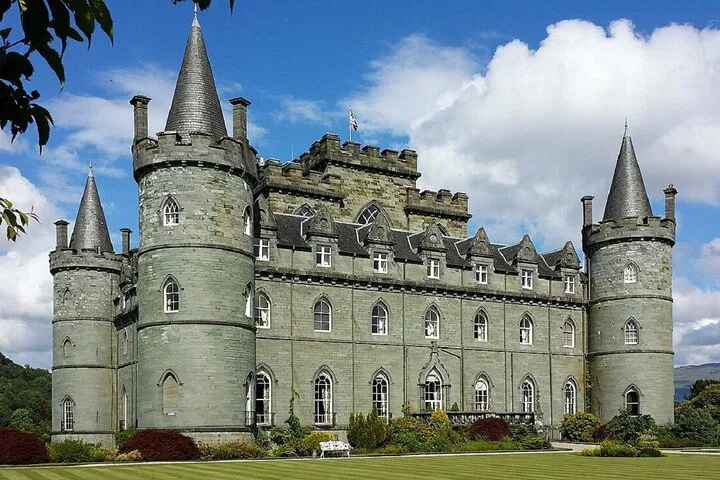 Unforgettable Lochs & Castle Tour: A Scottish Adventure from Greenock