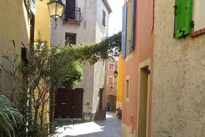 Cannes & Antibes: Unforgettable Private Riviera Escape