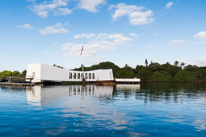 Reflect and Remember: VIP Pearl Harbor & USS Arizona Memorial Tour